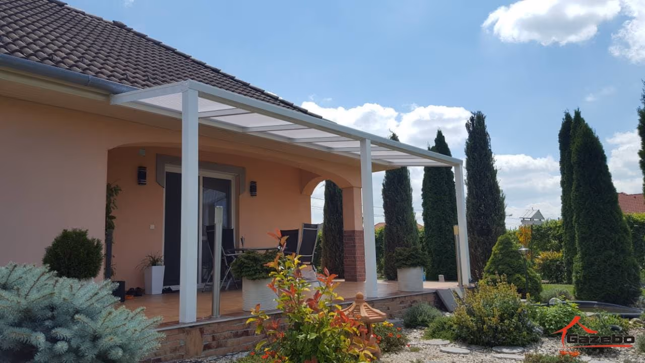 Moderná hliníková pergola na mieru v Piešťanoch